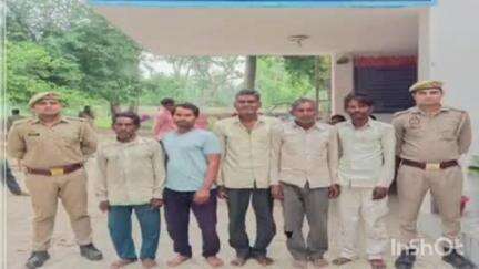 मितौली: नीमगांव थाना पुलिस ने विभिन्न मुकदमों में फरार चल रहे पांच अभियुक्तों को अलग-अलग जगहों से किया गिरफ्तार