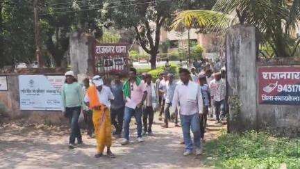 गोबिंदपुर राजनगर: गोबिंदपुर के माझी बाबा और ग्रामीणों पर आदिवासी सेंगेल अभियान के आरोपों का खंडन, ज्ञापन सौंपा