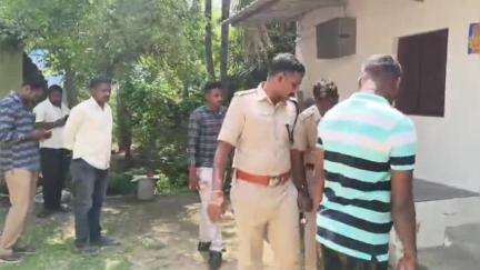 தண்டராம்பட்டு: சின்னகொள்ளியூரில் வீட்டில் தனியாக வசித்து வந்த மூதாட்டி உயிரிழப்பு-பணம், நகைக்காக மூதாட்டி கொலை செய்யப்பட்டரா என விசாரணை