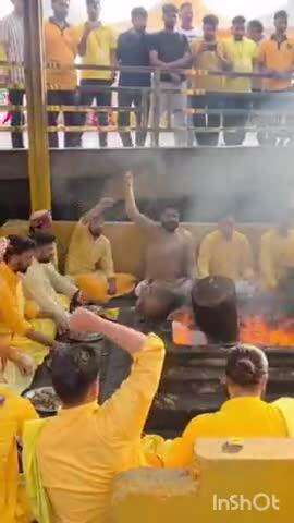 हरिपुर: बनखंडी में स्थित प्राचीन माता बगलामुखी मंदिर में विश्व शांति एवं जनकल्याण हेतु आचार्यों द्वारा किया गया महायज्ञ