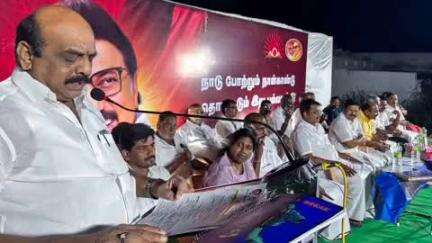 பல்லடம்: பொங்கலூர் , ஆண்டிபாளையம் உள்ளிட்ட பகுதிகளில் திமுக சார்பில் நான்காண்டு சாதனை விளக்க பொதுக்கூட்டம் நடைபெற்றது