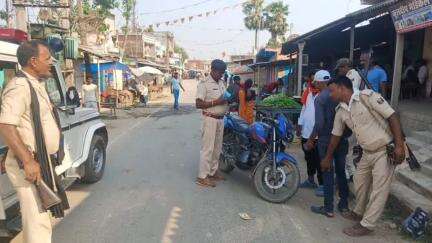 बनमा इटहरी: बनमा ईटहरी थाना पुलिस ने चलाया वाहन चेकिंग अभियान, ₹63,500 का चालान काटा