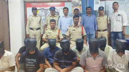 రేణిగుంట మండలం ఆయిల్ ఫ్యాక్టరీ కూడలి వద్ద అంతర్రాష్ట్ర పశువుల దొంగలు అరెస్ట్, గాజుల మన్యం సిఐ మంజునాథ్ రెడ్డి వెల్లడి