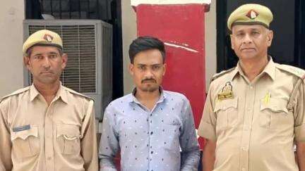 ताखा: अवैध तमंचे के साथ युवक गिरफ्तार ऊसराहार पुलिस ने की बड़ी कार्रवाई #Crime