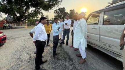 दिघलबैंक: हरूवाडांगा सहित विभिन्न गांवों का दौरा किया विधायक सउद आलम ने, इलाके की समस्याओं से हुए अवगत