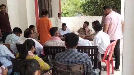 मऊरानीपुर: मऊरानीपुर में उपजिलाधिकारी ने थाना समाधान दिवस पर सुनीं जनसमस्याएं, दिए आवश्यक निर्देश