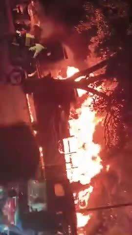 Krishna nagar kanpur aag gyi raat 9;30