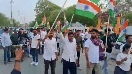 अजमेर: ऑपरेशन सिंदूर के समर्थन में युवा कांग्रेस जीसीए कॉलेज की तिरंगा रैली देशभक्ति का अधिकार जोश.#oprectionsindur