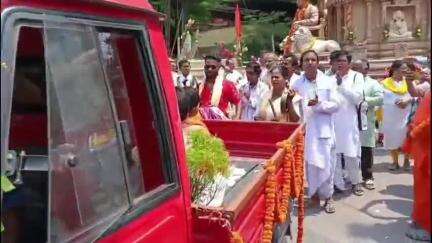 জলপাইগুড়ি: রামকৃষ্ণ মঠ ও মিশনের অধ্যক্ষ শ্রীমৎ স্বামী গৌতমানন্দজী মহারাজের আগমনকে ঘিরে উৎসবের আমেজ তৈরি হল জলপাইগুড়িতে