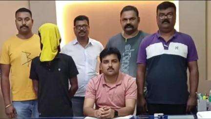 কৃষ্ণনগর ১: নমোপাড়া থেকে উদ্ধার 800 বোতল ফেনসিডিল, গ্রেপ্তার 1