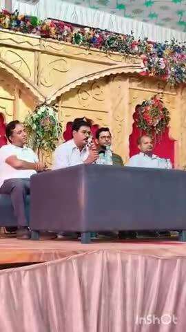 टूंडला: असन रोड स्थित आशीर्वाद पैलेस पर टूंडला फोटोग्राफर एसोसिएशन की बैठक हुई, संगठन को लेकर हुई चर्चा