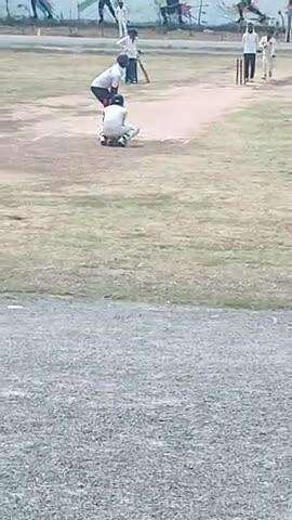 पूरे बारह महीने का रिजल्ट आज के अभ्यास मैच में श्रीसंत खरे ने शतक लगाया। हमारे यहां एडमिशन के लिए 8827267707 जलेश यादव