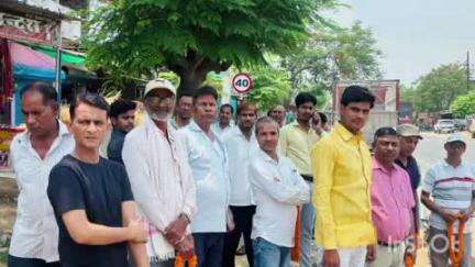 करपी: वंशी जाने के क्रम में तेलपा में स्वास्थ्य मंत्री मंगल पांडे का भाजपा कार्यकर्ताओं ने किया स्वागत