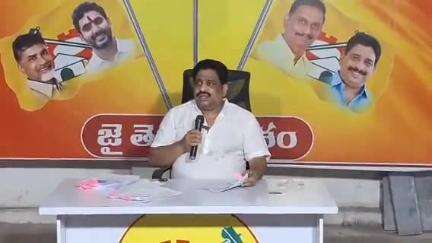కేశినేని నానికి చంద్రబాబు రాజకీయ బిక్ష పెట్టారు : మాజీ ఎమ్మెల్సీ బుద్ధ వెంకన్న