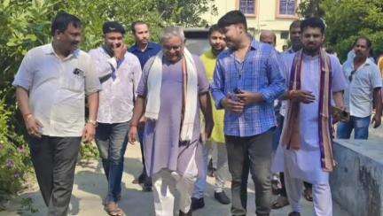 ବାଲେଶ୍ବର ମ୍ୟୁନିସିପାଲଟି: ସହଦେବଖୁଣ୍ଟା ରୟାଲ କୁଇନ ମଣ୍ଡପ ଠାରେ ବିଶ୍ଵ ହିନ୍ଦୁ ପରିଷଦର କେନ୍ଦ୍ରୀୟ ମହାମନ୍ତ୍ରୀ ଙ୍କୁ ସାକ୍ଷାତ କଲେ ଶାସକ ଦଳ ଉପମୁଖ୍ୟ ସଚେତକ