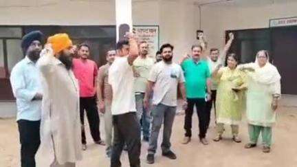नूरपुर: नूरपुर की पंचायत नागनी तथा भड़वार में राममंदिर प्राण प्रतिष्ठा कमेटी प्रशासन के साथ मिलकर युद्ध स्थिति में सेवाएं देगी