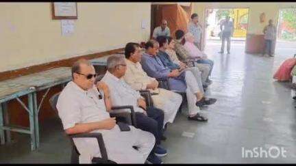 નવસારી: અગ્રવાલ વાડી ખાતે નવસારી શહેર અગ્રવાલ સમાજ દ્વારા વૈકુંઠ મોક્ષ રથનું લોકાર્પણ ધારાસભ્ય રાકેશ દેસાઈના હસ્તે કરવામાં આવ્યુ