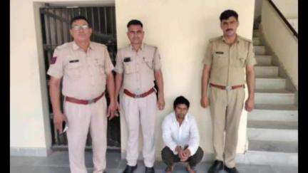 रतनगढ़: सोशल मीडिया पर भड़काऊ पोस्ट डालने के आरोप में रतनगढ़ पुलिस ने गांव जालेऊ के निवासी को किया गिरफ्तार