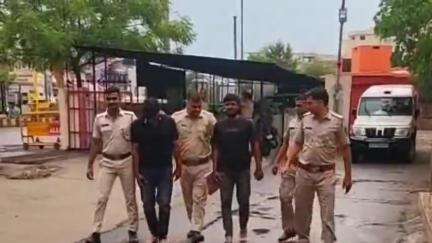 बड़गांव: महिला अधिवक्ता के घर के बाहर खड़ी कारों में आग लगाने वाले 2 आरोपियों को किया गया गिरफ्तार