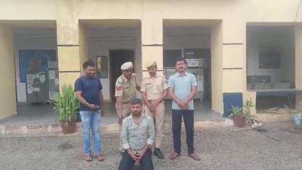 झाडोल: झाड़ोल पुलिस ने मोटरसाइकिल चोरी के मामले में एक शातिर अभियुक्त को उदयपुर से किया गिरफ्तार