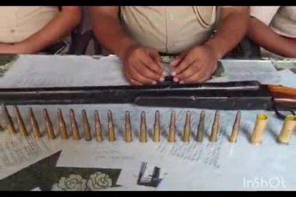 खुसरूपुर: हैबतपुर गांव से खुसरूपुर पुलिस ने दोनाली बंदूक और 22 कारतूस बरामद किए, आरोपी फरार