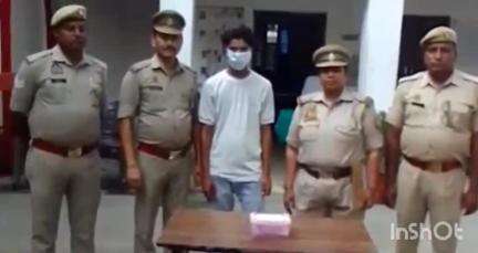 धामपुर: शेरकोट के बालकिशनपुर नई बस्ती के एक युवक को सोशल मीडिया पर आपत्तिजनक पोस्ट करने के आरोप में पुलिस ने किया गिरफ्तार