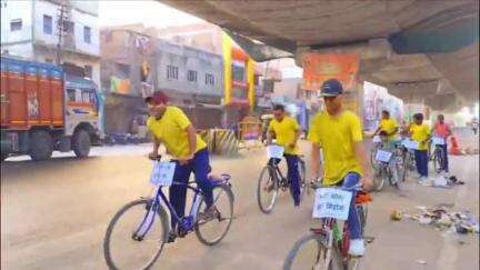 ज्ञानपुर: गोपीगंज में साइकिल यात्रा के माध्यम से दिया गया स्वच्छ पर्यावरण और स्वस्थ जीवन का संदेश