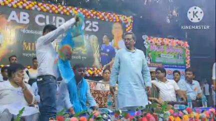 কুলপি: কাটরা মনোহরপুরে ১৬ দলের ধাপাস বল প্রতিযোগিতার শুভ সূচনা করলেন সাংসদ ও বিধায়ক