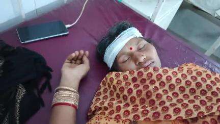 सिमरिया: सुंगरहा के पास चलती बाइक से गिरकर घायल हुई एक महिला, नींद की झपकी आने की वजह से हुआ हादसा; जिला अस्पताल किया गया रेफर