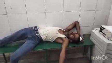 बांगरमऊ: नेवल गांव में उधारी पैसा मांगने पर युवक की साढू और उसके बेटे ने बेरहमी से की पिटाई, पुलिस जांच में जुटी
