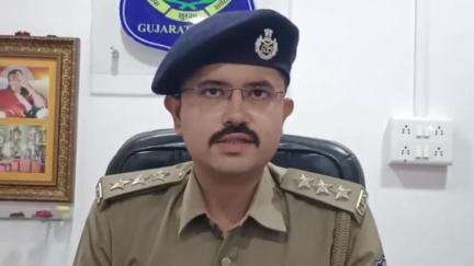 નાંદોદ: ભદામ ગામમે આવેલ એક હોસ્પિટલમાંથી પત્રકારોએ 2.30 લાખ પડાવી લીધા હતા 2 દિવસના રિમાન્ડ મંજૂર તે બાબતે DYSP માહિતી આપી.