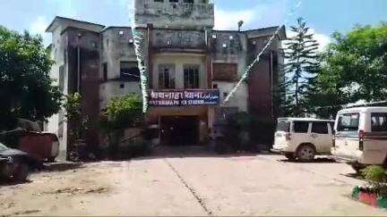 बथनाहा: बथनाहा थाना पुलिस ने दहेज उत्पीड़न मामले के वारंटी को गिरफ्तार किया, जेल भेजा