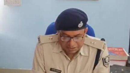 बथनाहा: लछुआ गांव के बगीचे में अधेड़ की संदिग्ध मौत, पुलिस कर रही जांच