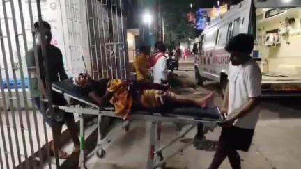 बख्तियारपुर: अलीपुर के सामने फोरलेन पर अज्ञात वाहन ने बाइक सवार मां-बेटे को टक्कर मारी, दोनों घायल पटना रेफर