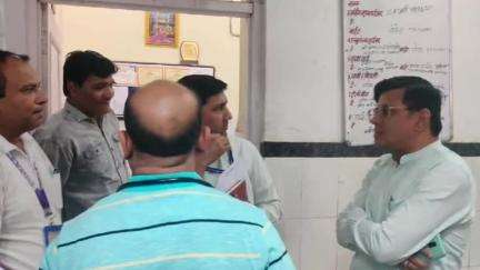 ब्यावर: ब्यावर के सरकारी अस्पतालों की स्थिति बेहाल, डायलिसिस मशीन बंद, सफाई की कमी, अधिकारियों ने दिए निर्देश