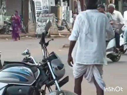 ಹುಮ್ನಾಬಾದ್: ಅಪಘಾತ ನಿಯಂತ್ರಣಕ್ಕಾಗಿ ಸ್ಪೀಡ್ ಬ್ರೇಕರ್ ಅಳವಡಿಸಿ ಪಟ್ಟಣದಲ್ಲಿ ಸಾಮಾಜಿಕ ಕಾರ್ಯಕರ್ತ ಗಣಪತಿ ಅಷ್ಟೂರೆ ಮನವಿ #localissue