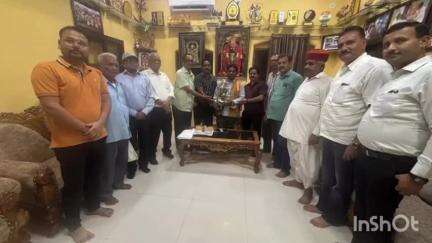 जगदलपुर: क्षत्रिय समाज के प्रतिनिधिमंडल ने सांसद निवास में बस्तर सांसद महेश कश्यप से की मुलाक़ात