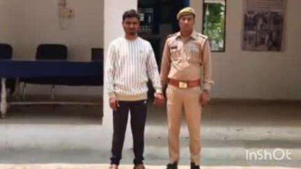 बांगरमऊ: उन्नाव में पुलिस ने कार्रवाई करते हुए अपहर्ता को छिपाने के आरोपी को आसत चौराहे से किया गिरफ्तार