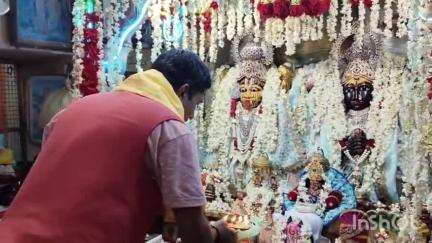 उज्जैन ग्रामीण: नृसिंह जयंती पर महाकालेश्वर मंदिर परिसर स्थित लक्ष्मी नृसिंह स्वामी मंदिर में आकर्षक श्रंगार
