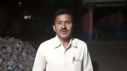 గుంతకల్లు: గుత్తి జి ఆర్ పి కానిస్టేబుల్ వాసు పై పోలీసులకు ఫిర్యాదు చేసిన సీనియర్ టిడిపి నాయకుడు కోనంకి కృష్ణ