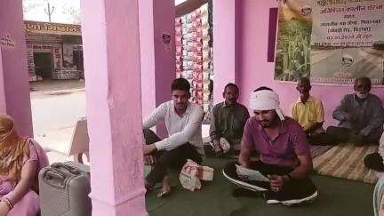 चिड़ावा: लाल चौक पर 496 दिन से जारी नहर आंदोलन, 16 मई को किठाना पहुंचने का किया आह्वान
