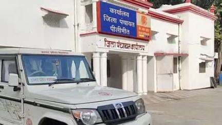 बीसलपुर: पूरनपुर में नेशनल हाईवे की जगह नाला बनवाने के लिए जिला पंचायत ने निकाले टेंडर, विकास कार्य को एनओसी का इंतजार