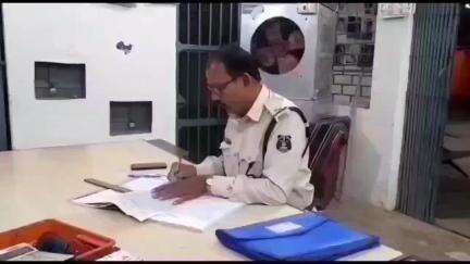 नवागढ़: टूरी हिरागढ़ में शराब पिलाने का साधन उपलब्ध कराने वाले आरोपी को किया गया गिरफ्तार