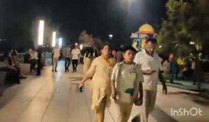 భద్రకాళి బండుకు సందర్శకుల తాకిడి... చెరువులో నీరు లేక మరియు బండ్ పై నీటి సౌకర్యాలు లేక అసంతృప్తి