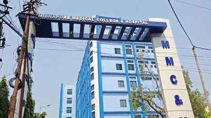 কেশপুর: কলকাতার এসএসকেএমএম মৃত্যু হল মেদিনীপুর হাসপাতালের অপারেশন বিভ্রাটের কেশপুরের প্রসূতি নাসরিনের
