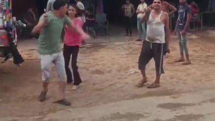 मझगवां: पूर्व सांसद प्रतिनिधि ने हरिजन आदिवासी से की मारपीट, वीडियो हुआ वायरल, मझगवां कस्बे के ढाबे के पास का मामला