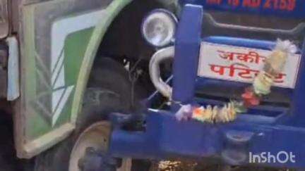 मैहर: परसमनिया के खोल में ट्रैक्टर व ट्रक के बीच हुई टक्कर, बड़ा हादसा टला