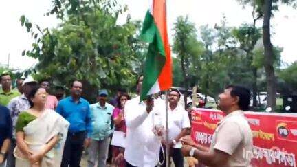 বর্ধমান ২: দেওয়ানদিঘিতে রক্তদান শিবির ও কাশ্মীরে নিহত 26 জন পর্যটকের স্মরণসভার আয়োজন, উপস্থিত বিধায়ক সহ অন্যান্যরা