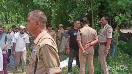 बेहट: घघरोली के पास रजवाहे में किशोर का शव मिला, पुलिस मौके पर पहुंची
