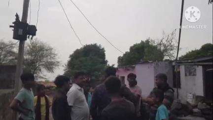 खानपुर: रघुवीरपुरा गाँव में विद्युत एलटी लाइन में 11000 वोल्ट का करंट दौड़ने से चार बच्चियों सहित एक महिला आई करंट की चपेट में